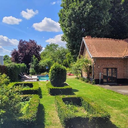 Ferme De Caractere Avec Piscine Et Cheminee Villa Sainghin-en-Melantois Bagian luar foto