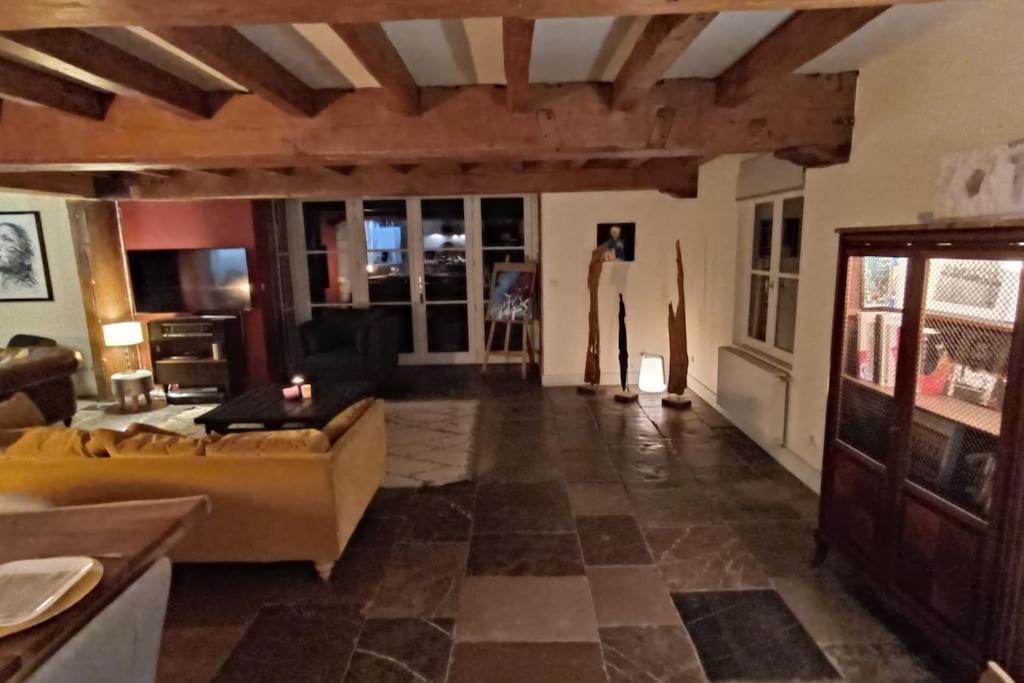 Ferme De Caractere Avec Piscine Et Cheminee Villa Sainghin-en-Melantois Bagian luar foto